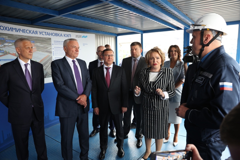  глава совфеда посетила стройплощадку новой коксовой батареи ммк 