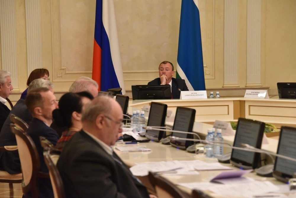  кандидаты свердловский кабмин козырнули знанием губернаторской программы 