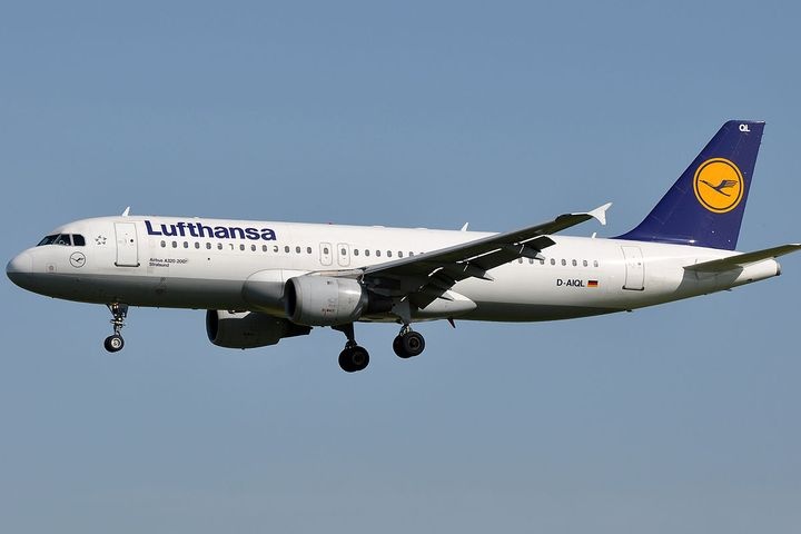  lufthansa     