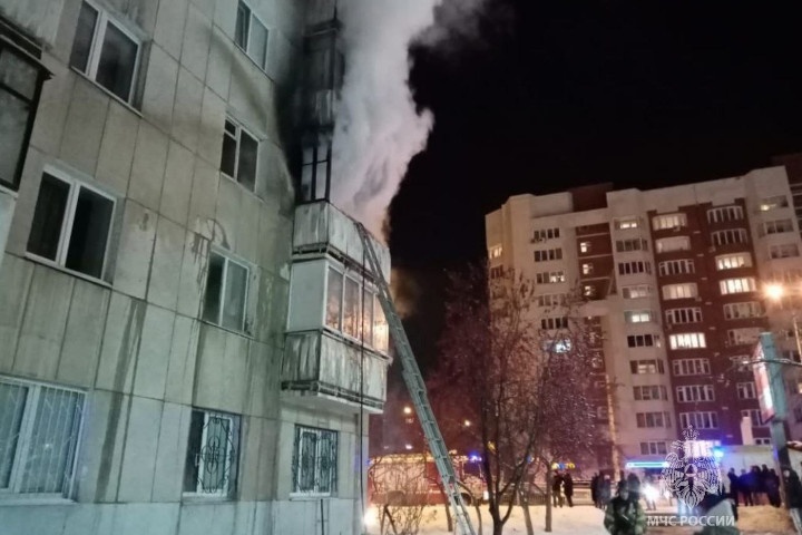  женщины погибли пожаре екатеринбургской многоэтажке 