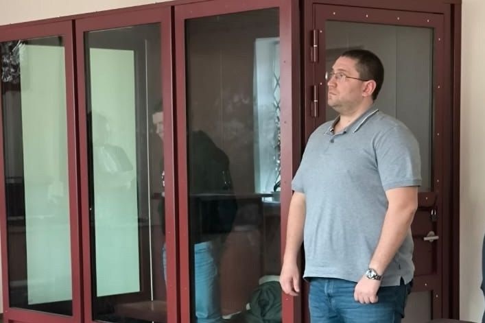  бывшего замдиректора свердловского управления капстроительства отправили сизо 