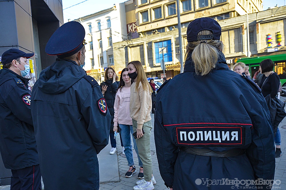  дефицит полицейских свердловской области достиг 