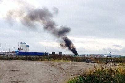 Жители Екатеринбурга приняли черный дым над Кольцово за пожар