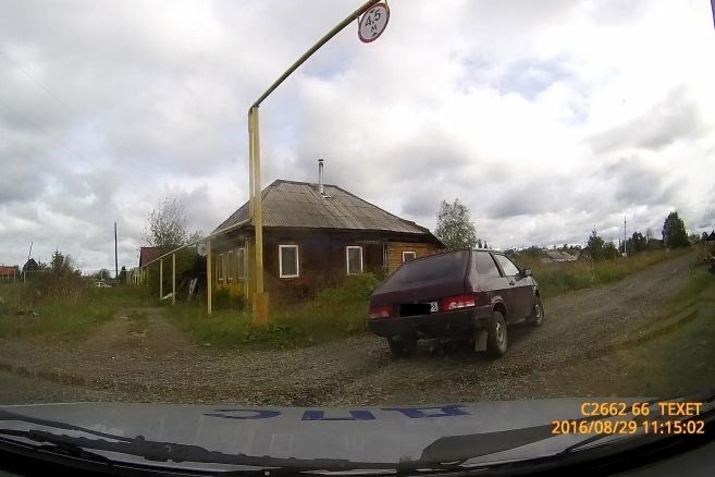  полицейские обстреляли машину подростками верхней туре 