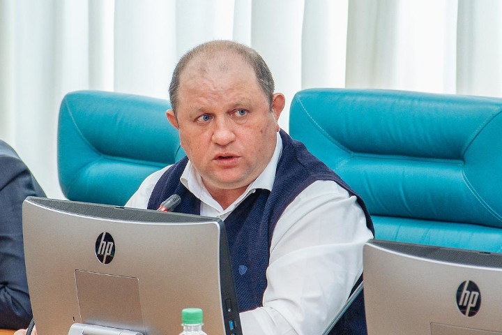  сми хабаровске задержали самого богатого депутата россии 