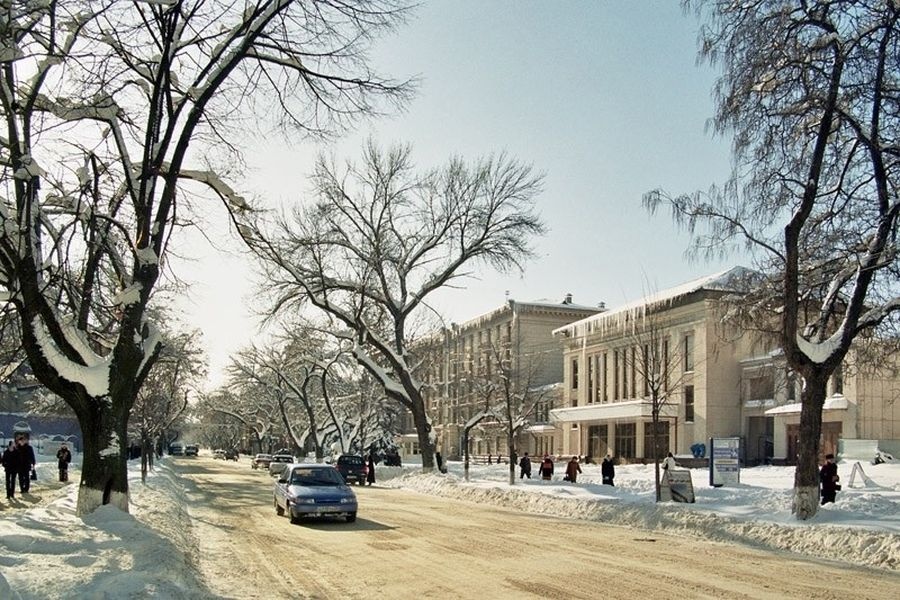  гигантские сугробы черноморское побережье кубани завалило снегом 