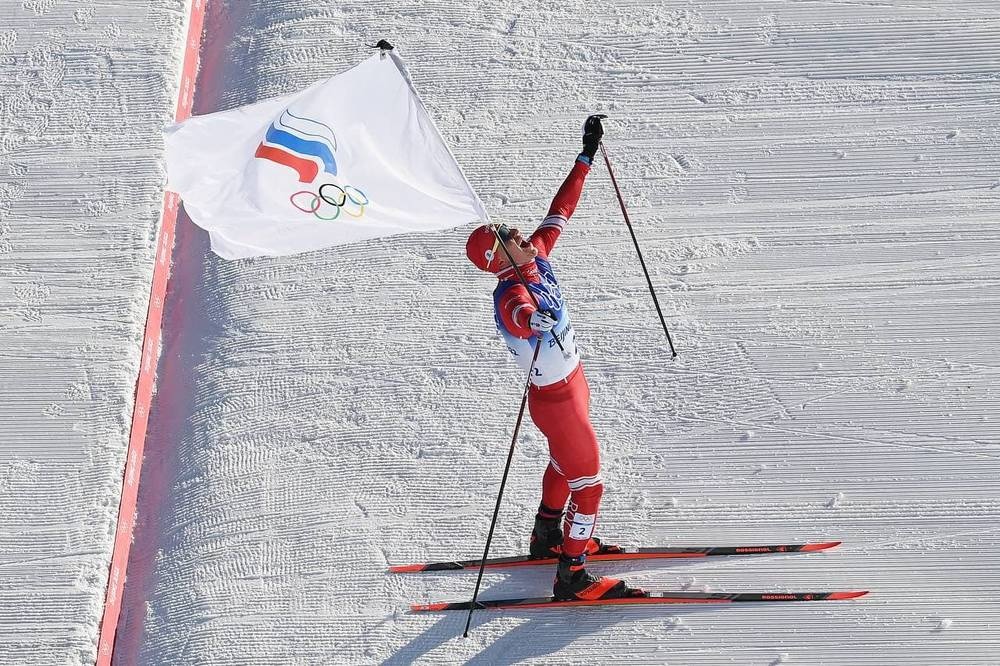  лыжник большунов олимпийским чемпионом скиатлоне 