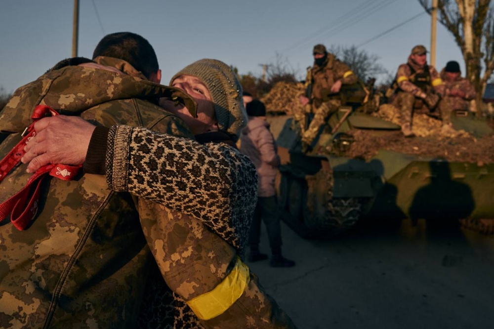  армию украины забирают русскоязычных областей 