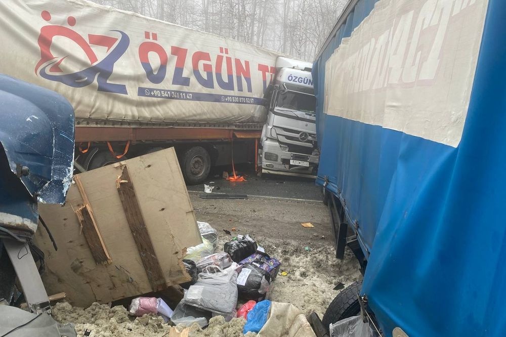  массовом дтп саратовской области пострадали 