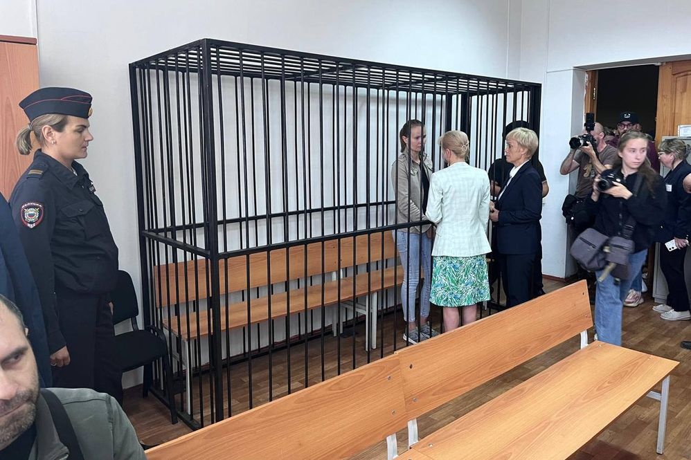  трем газовщикам месяца продлили домашний арест делу обрушении 