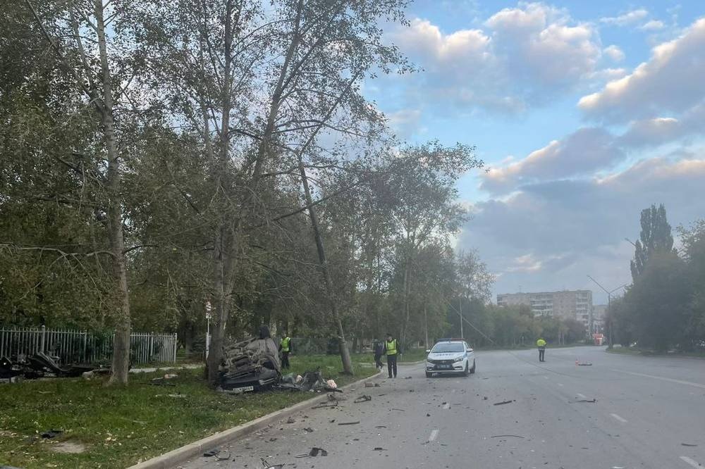  каменске-уральском автомобилист разбился насмерть уходя полицейской погони 