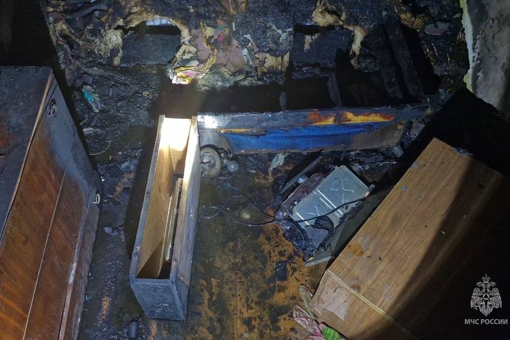  екатеринбурге мужчина заживо сгорел постели 
