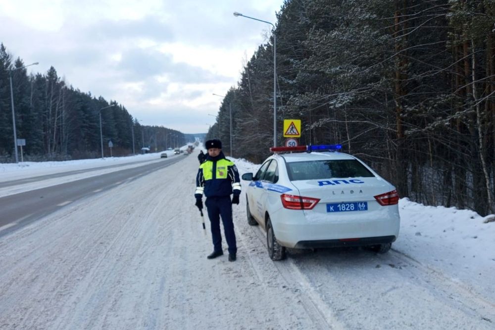  засыпанный снегом режевской тракт закрыли автобусов 