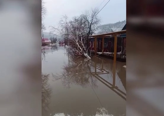  затопленных улиц челябинского города эвакуируют 