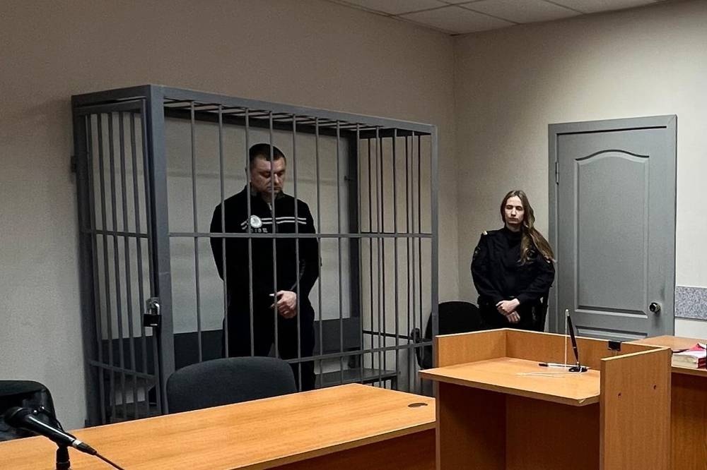  суд оставил арестом главу гортранса екатеринбурга 