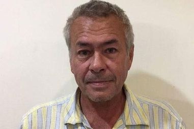  американку насиловал отчим 
