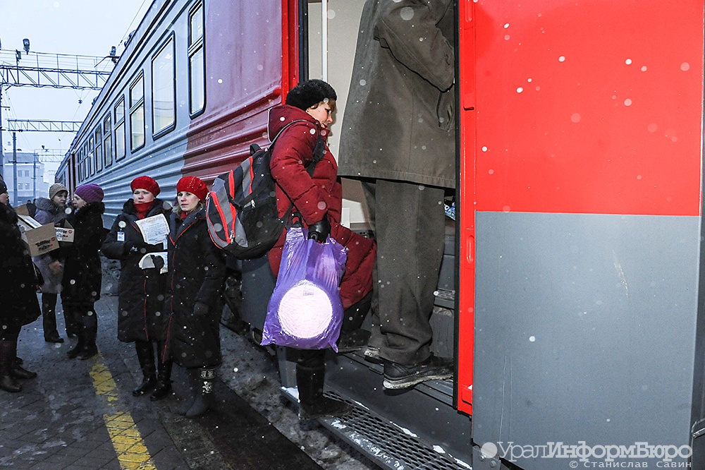  рельсовому автобусу челябинск екатеринбург добавят вагонов 