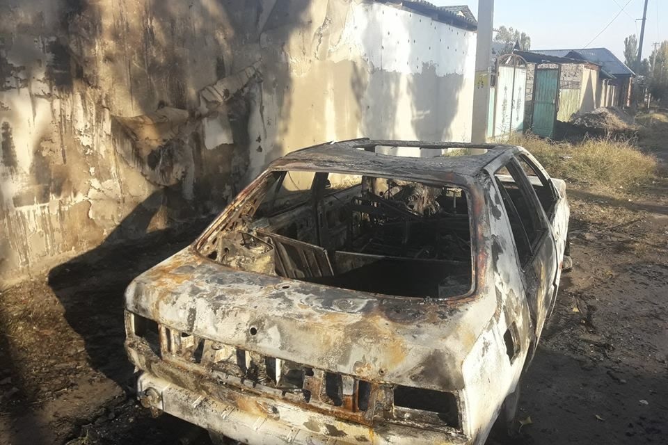 сельский психопат поджег домов машин 