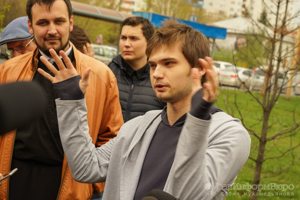  соколовский споется ройзманом 