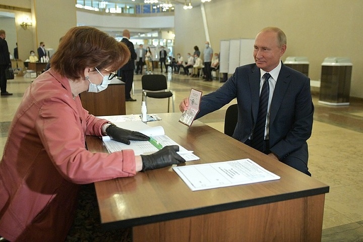  путин мишустин проигнорировали масочный режим 