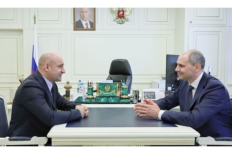  денис паслер обсудил будущее свердловской области полпредом президента 