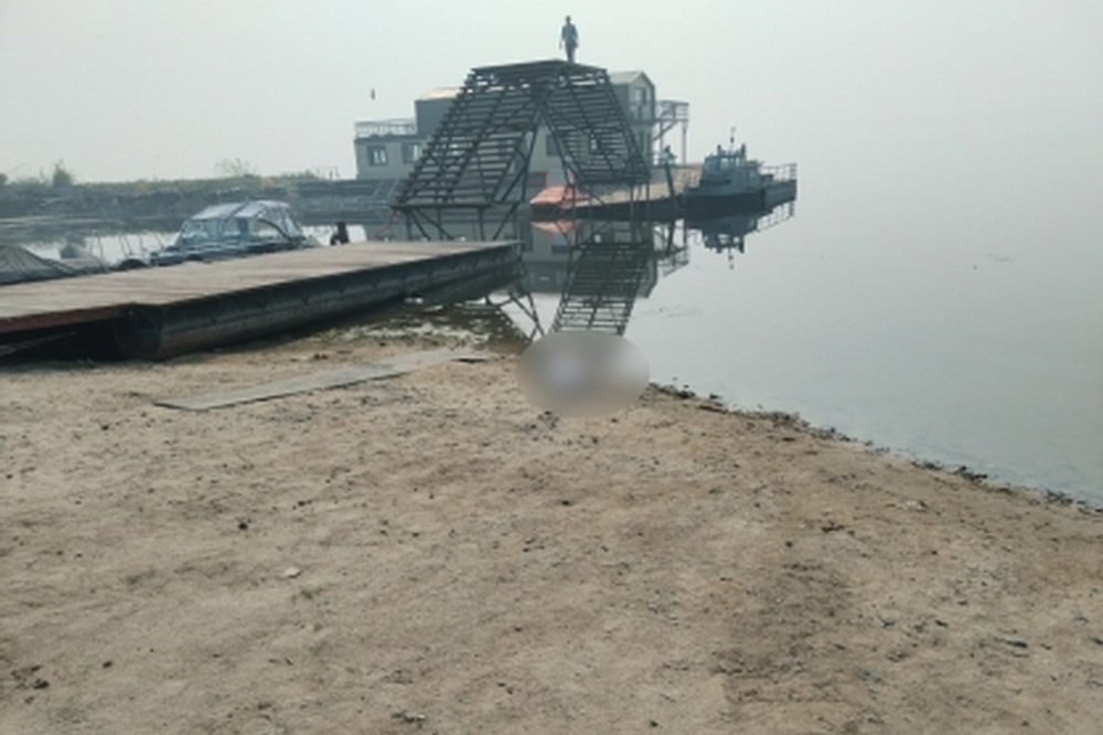  водохранилище урале мужчина утонул пытаясь достать детям мяч 