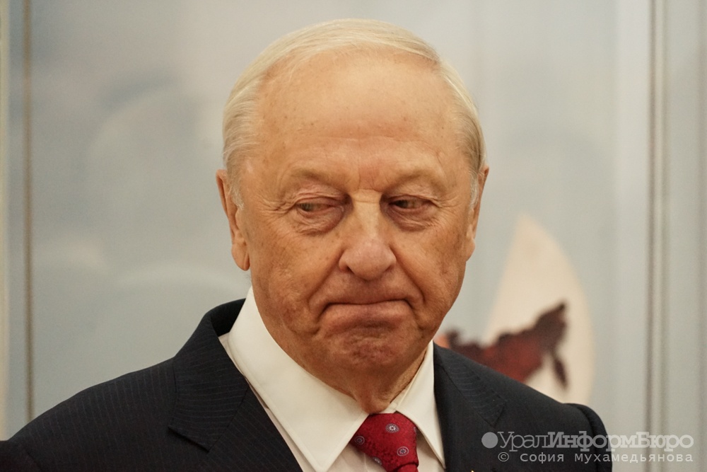  росселя что-то 
