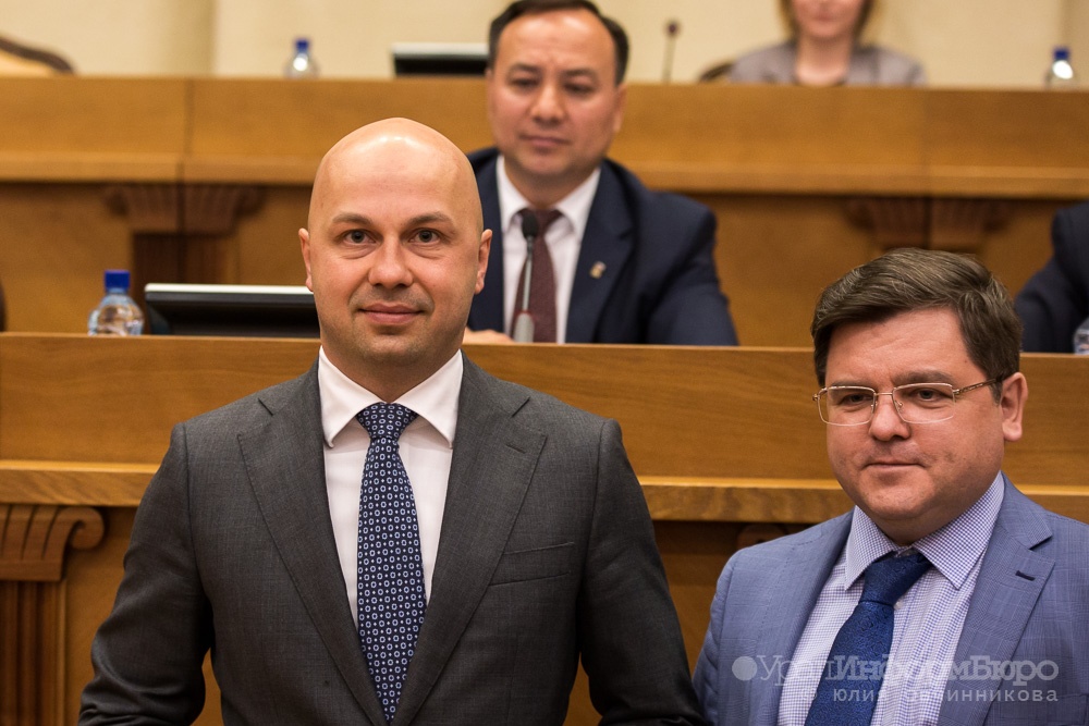  гордума екатеринбурга лишила мандата депутата справедливой россии 