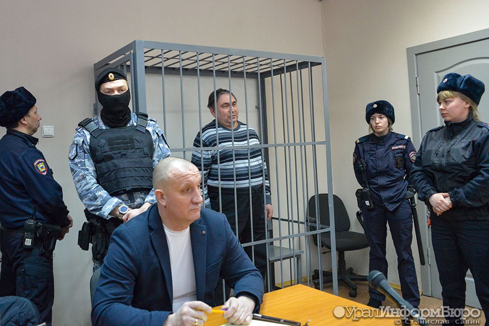  адвокат экс-главы свердловского минжкх смирнова обжаловал арест 