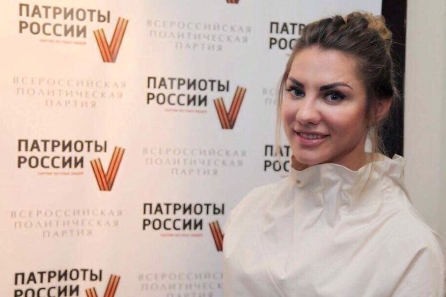  красномовец сбежала выборов губернатора 