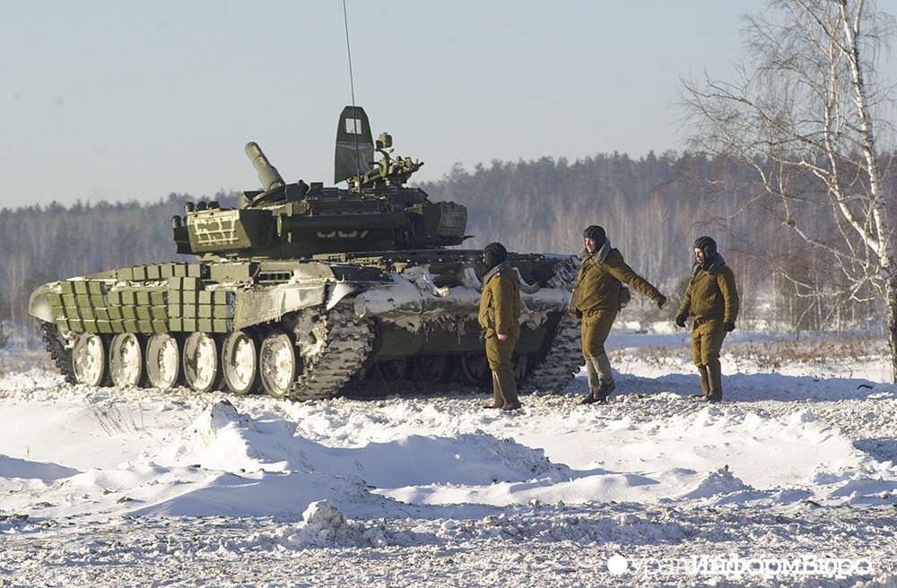  российским военнослужащим запаса грозит двухмесячная разлука семьями 