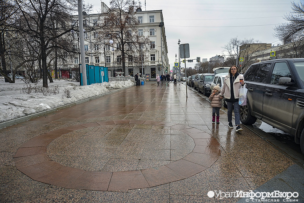  плитка асфальт екатеринбуржцы сделали выбор давнем споре 