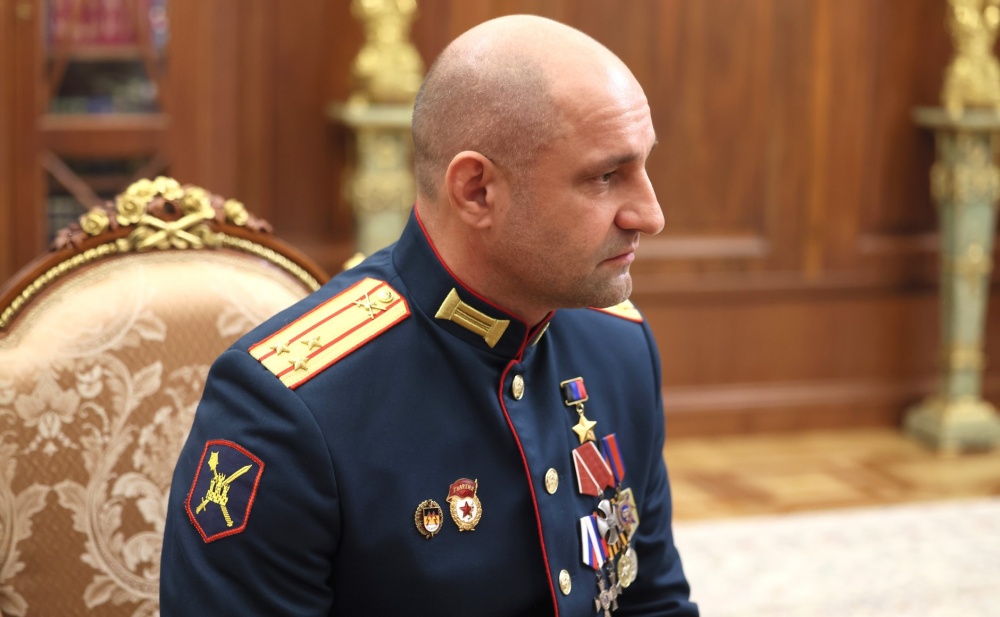  путин назначил героя днр жогу полпредом урфо 
