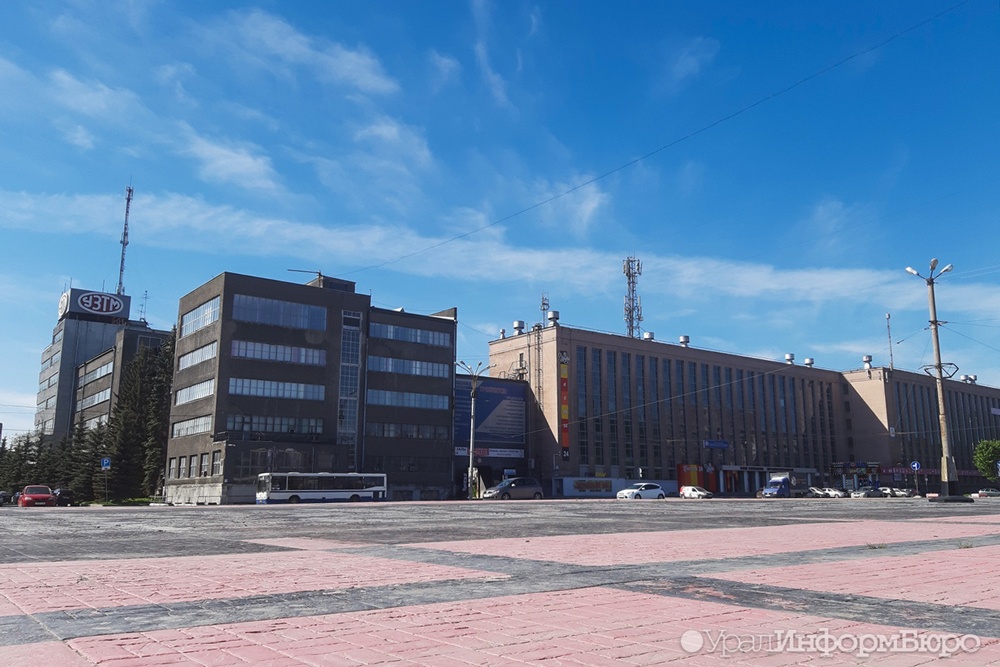  опасное сближение уралмаше сыграло злую шутку застройщиком 