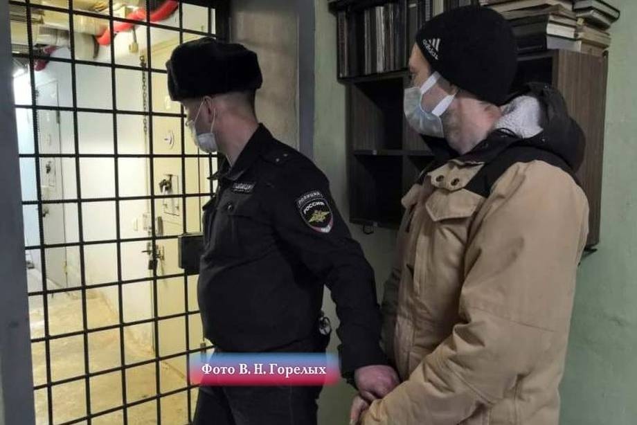  расстрелявший больницу машину врача мужчина задержан асбесте 