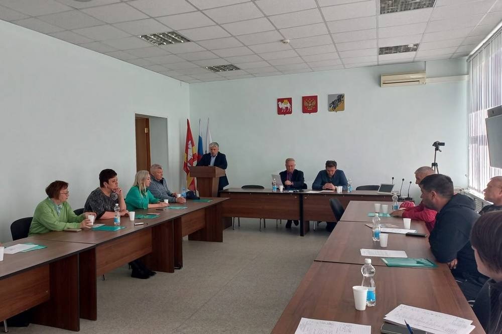  челябинской области сложили полномочия депутаты каслинского городского поселения 