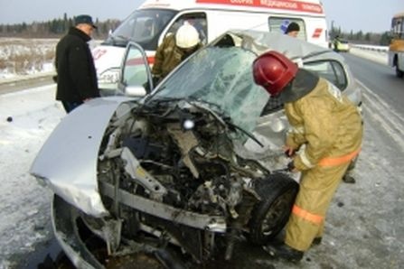  дтп южном урале погибли трое взрослых пострадал ребенок 
