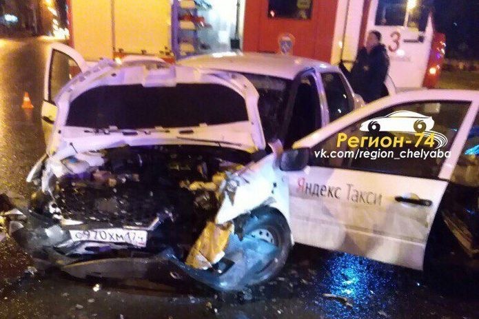  челябинске аварии погиб пассажир яндекс такси 