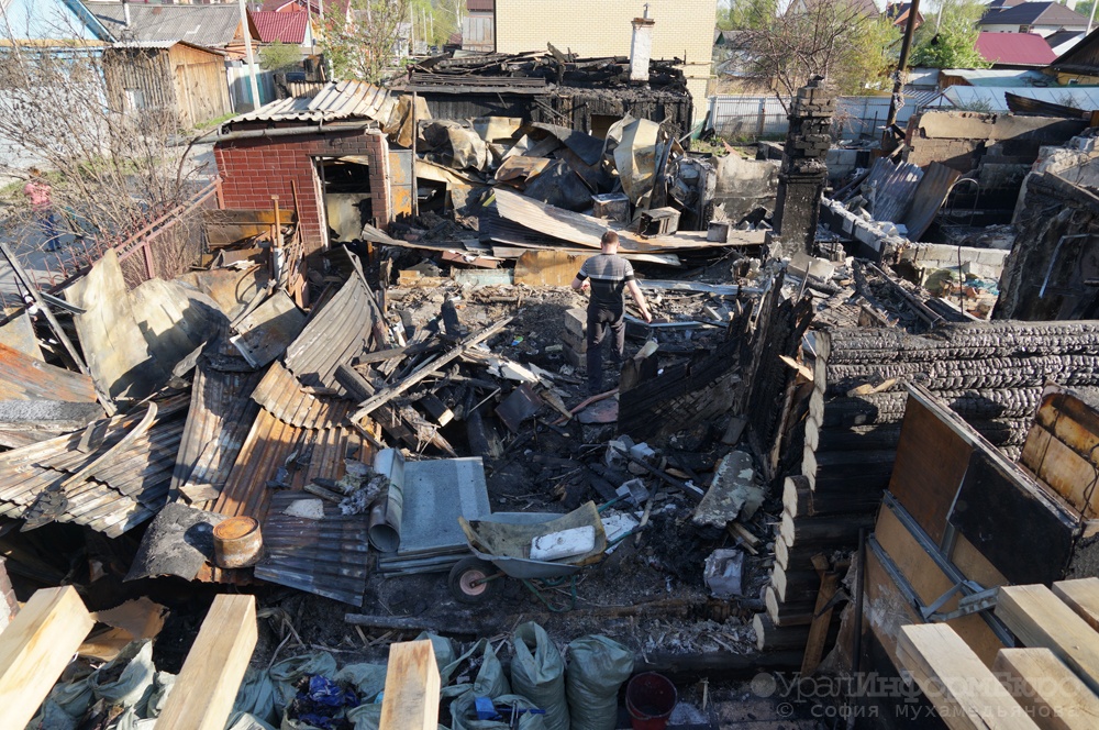  екатеринбурге многодетные погорельцы месяца мыкаются знакомым 