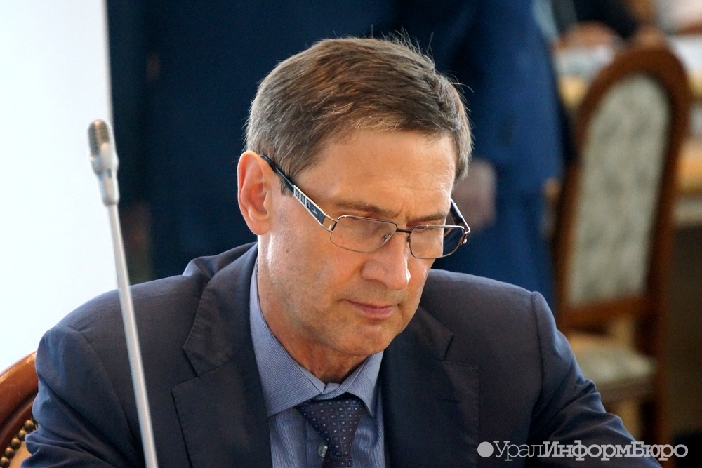  супруга зырянова обошла доходам членов правительства среднего урала 