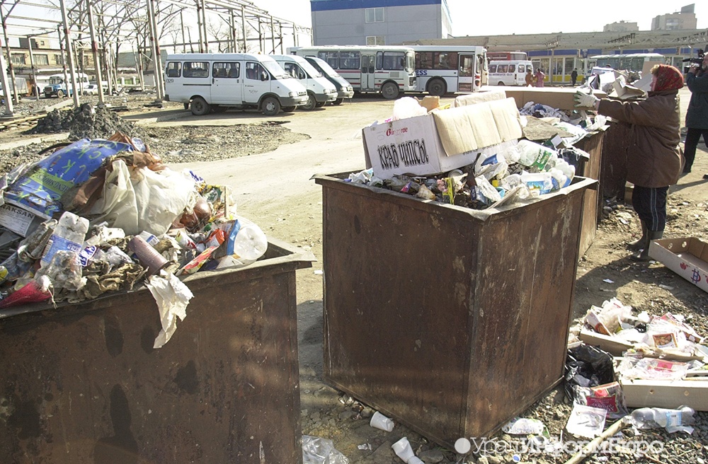 В поселках и деревнях Среднего Урала отсутствуют мусорные контейнеры
