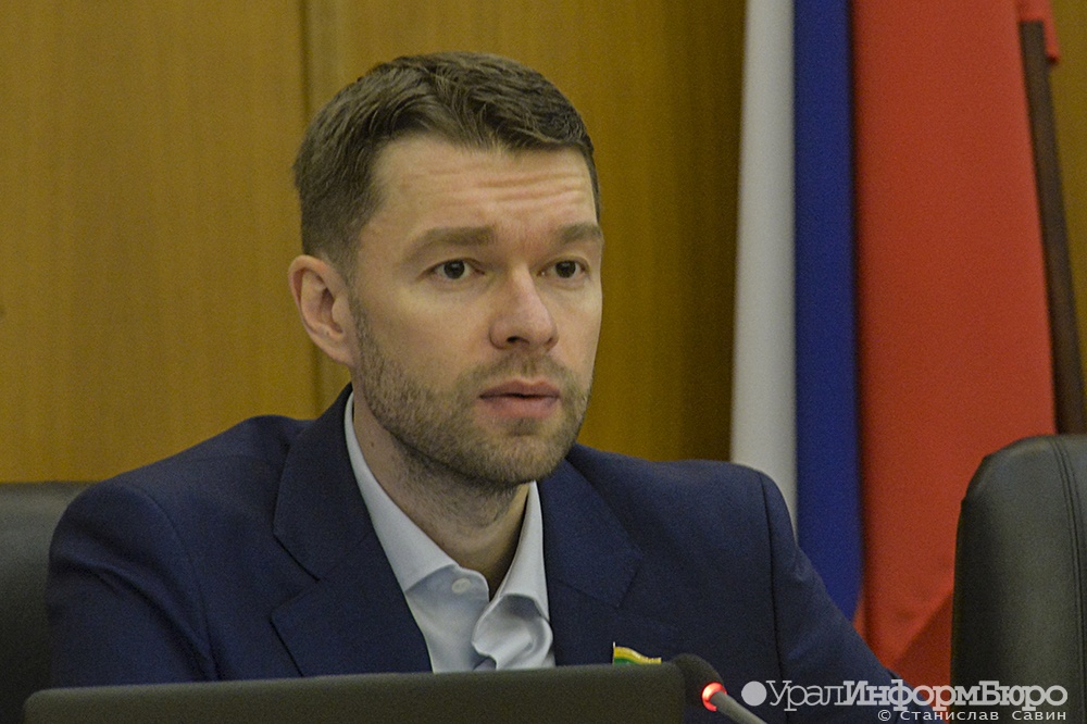 Депутат Вихарев договорился до политического фиаско