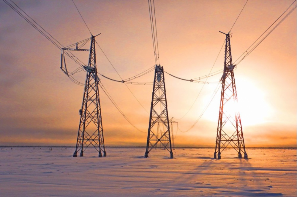 Транзит электроэнергии между Свердловской и Тюменской областями защитили от молний 