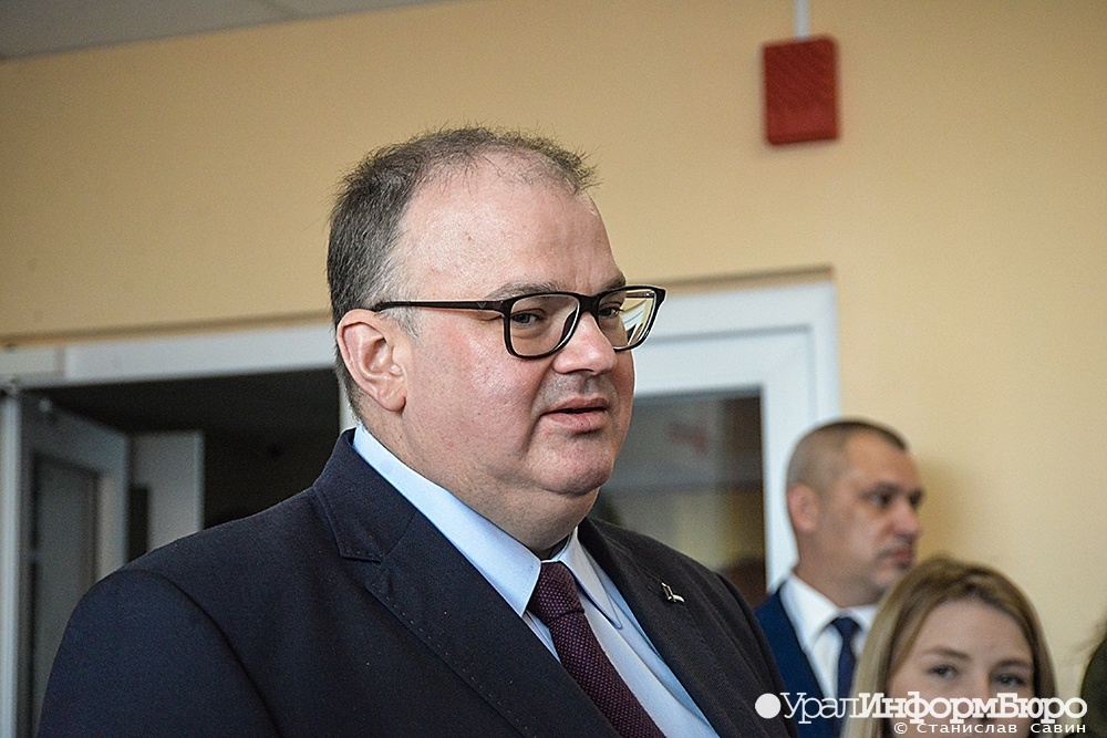 Министр Цветков вернул пост главврачу ГКБ, в коридоре у которого умерла екатеринбурженка