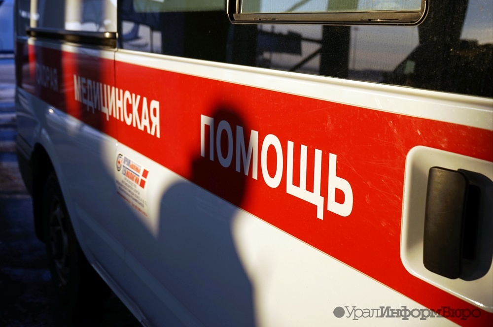 Екатеринбург почти не финансировал защиту медиков скорой помощи