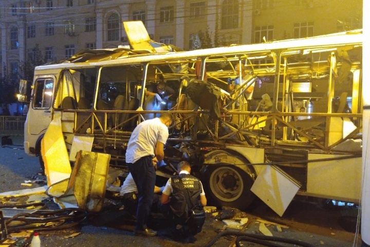 Автобус в Воронеже могли взорвать конкуренты. Одна из версий
