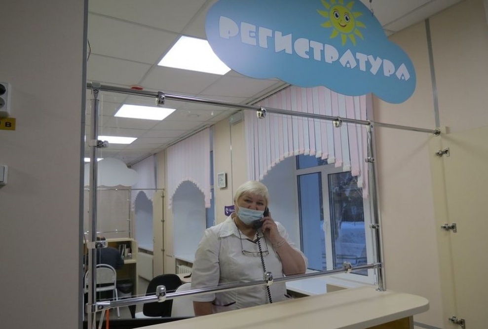 Тревожный звоночек: жителям Екатеринбурга отказывают в вызове педиатра на дом