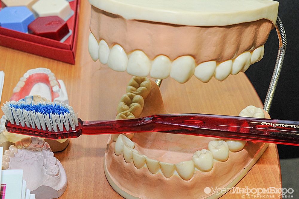 Россияне осаждают стоматологии, чтобы вылечить зубы до повышения цен