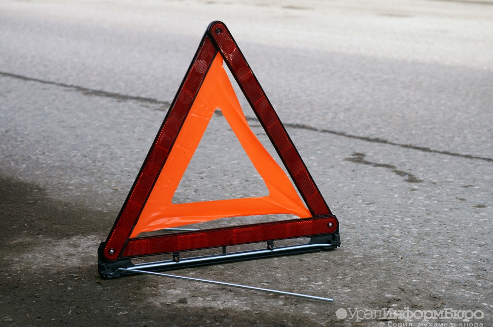 Движение по трассе Тюмень – Омск полностью заблокировано из-за массового ДТП с грузовиками