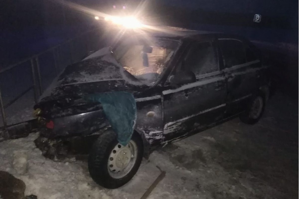 Под Екатеринбургом пьяный водитель отправил в больницу троих